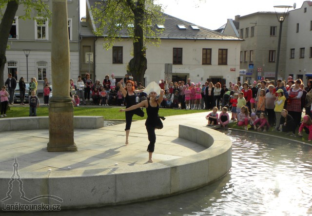 11-I Z Dance studio Ivety Zahradnikove.jpg
